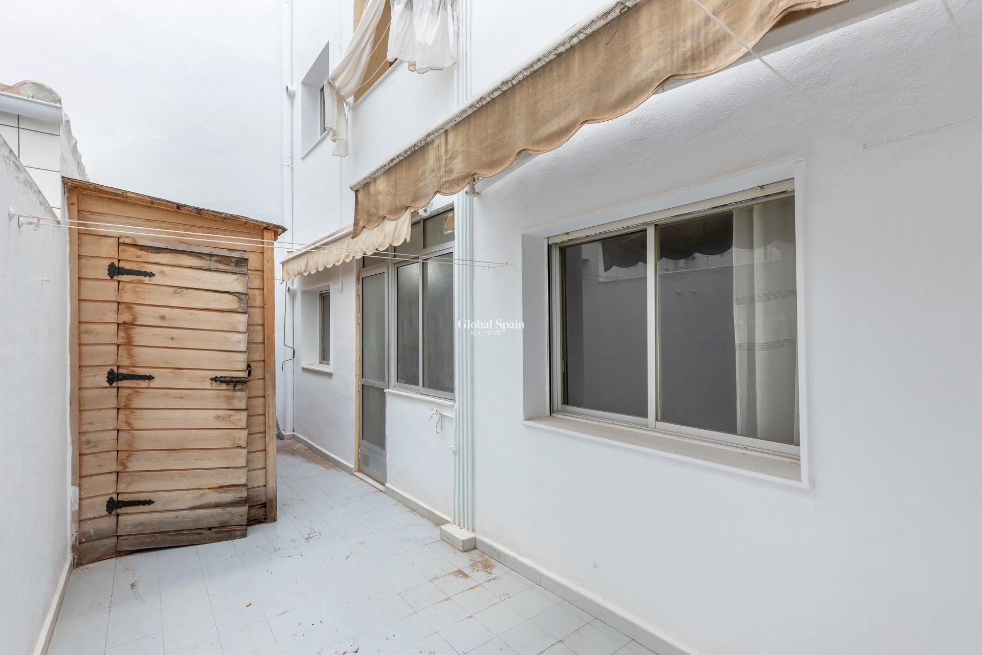 Venta - APARTAMENTO -
TORREVIEJA - Habaneras