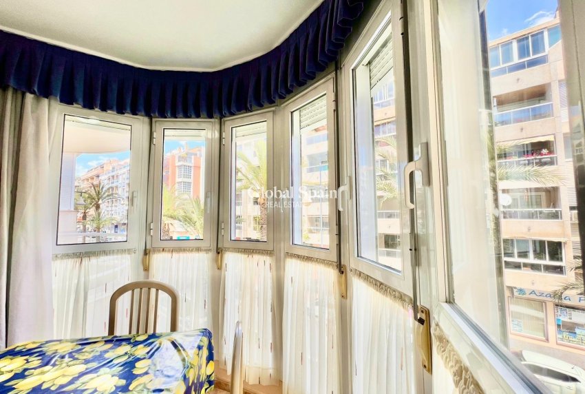 Venta - APARTAMENTO -
TORREVIEJA - Habaneras