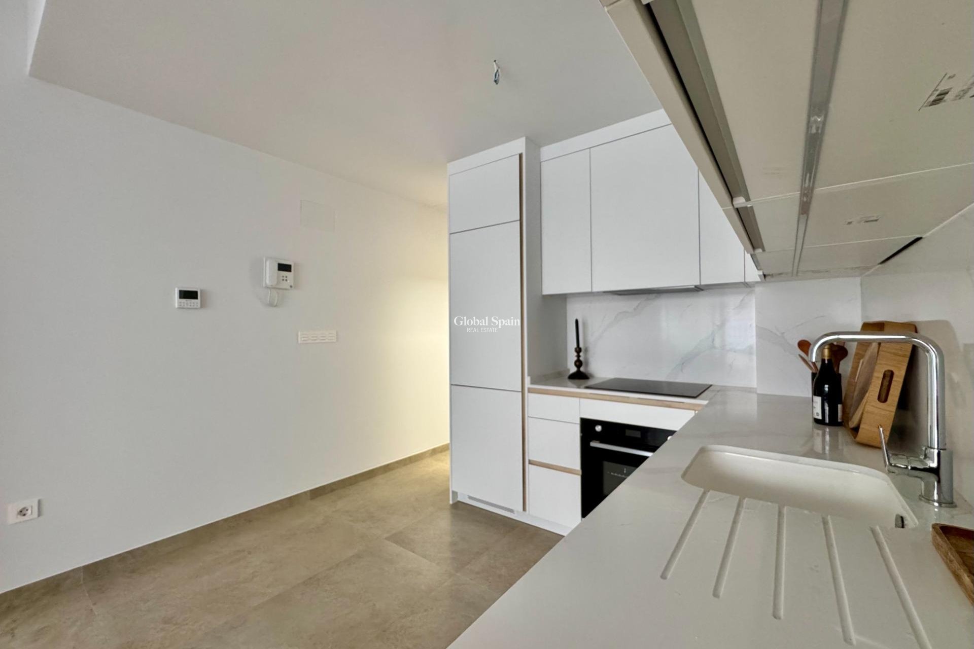 Venta - APARTAMENTO -
TORREVIEJA - Habaneras