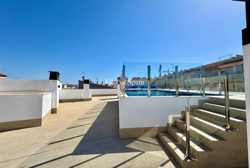 Venta - APARTAMENTO -
TORREVIEJA - Habaneras