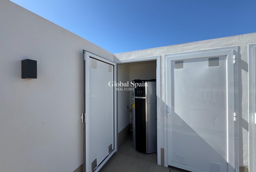 Venta - APARTAMENTO -
TORREVIEJA - Habaneras
