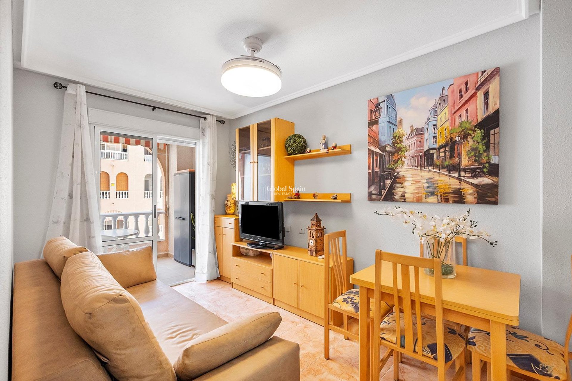 Venta - APARTAMENTO -
TORREVIEJA - Habaneras
