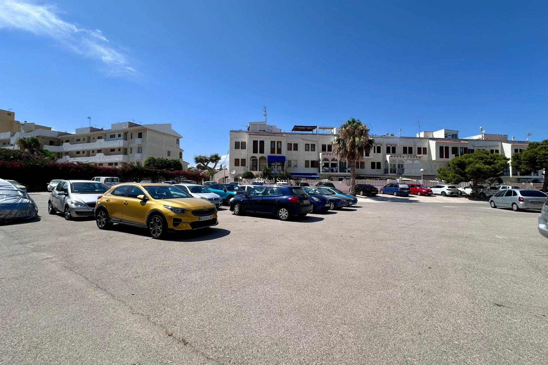 Venta - APARTAMENTO -
TORREVIEJA - Habaneras
