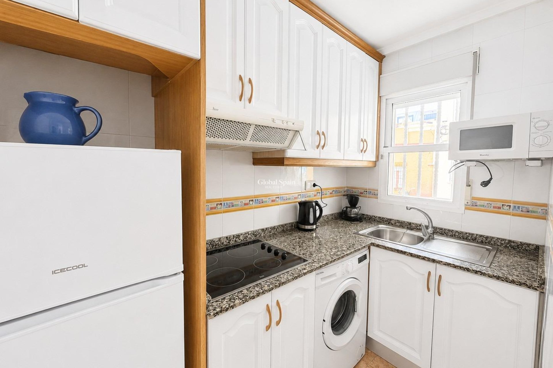 Venta - APARTAMENTO -
TORREVIEJA - Habaneras