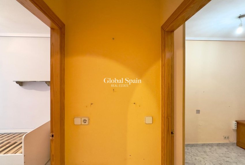 Venta - APARTAMENTO -
TORREVIEJA - La Mata pueblo