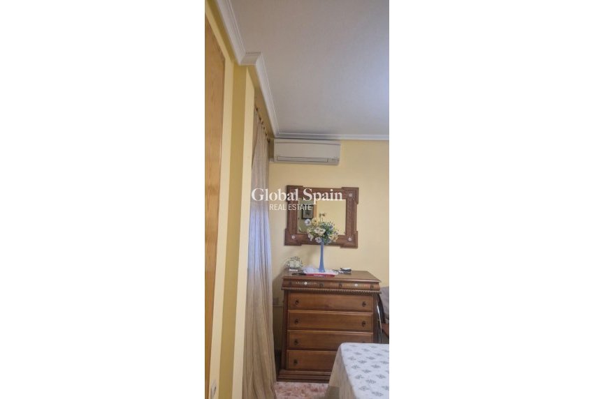 Venta - APARTAMENTO -
TORREVIEJA - La Mata pueblo