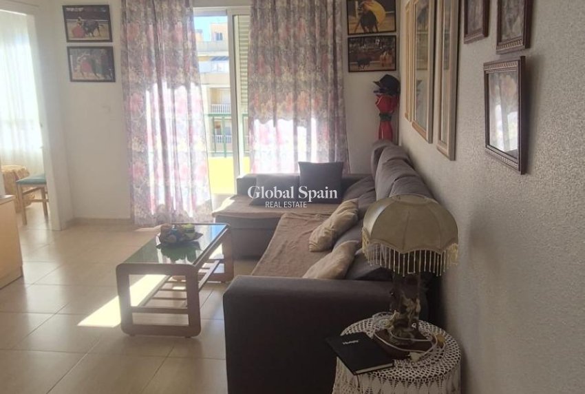 Venta - APARTAMENTO -
TORREVIEJA - La Mata pueblo