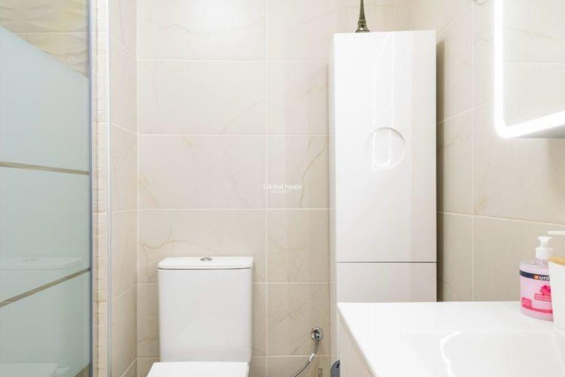 Venta - APARTAMENTO -
TORREVIEJA - La Mata pueblo