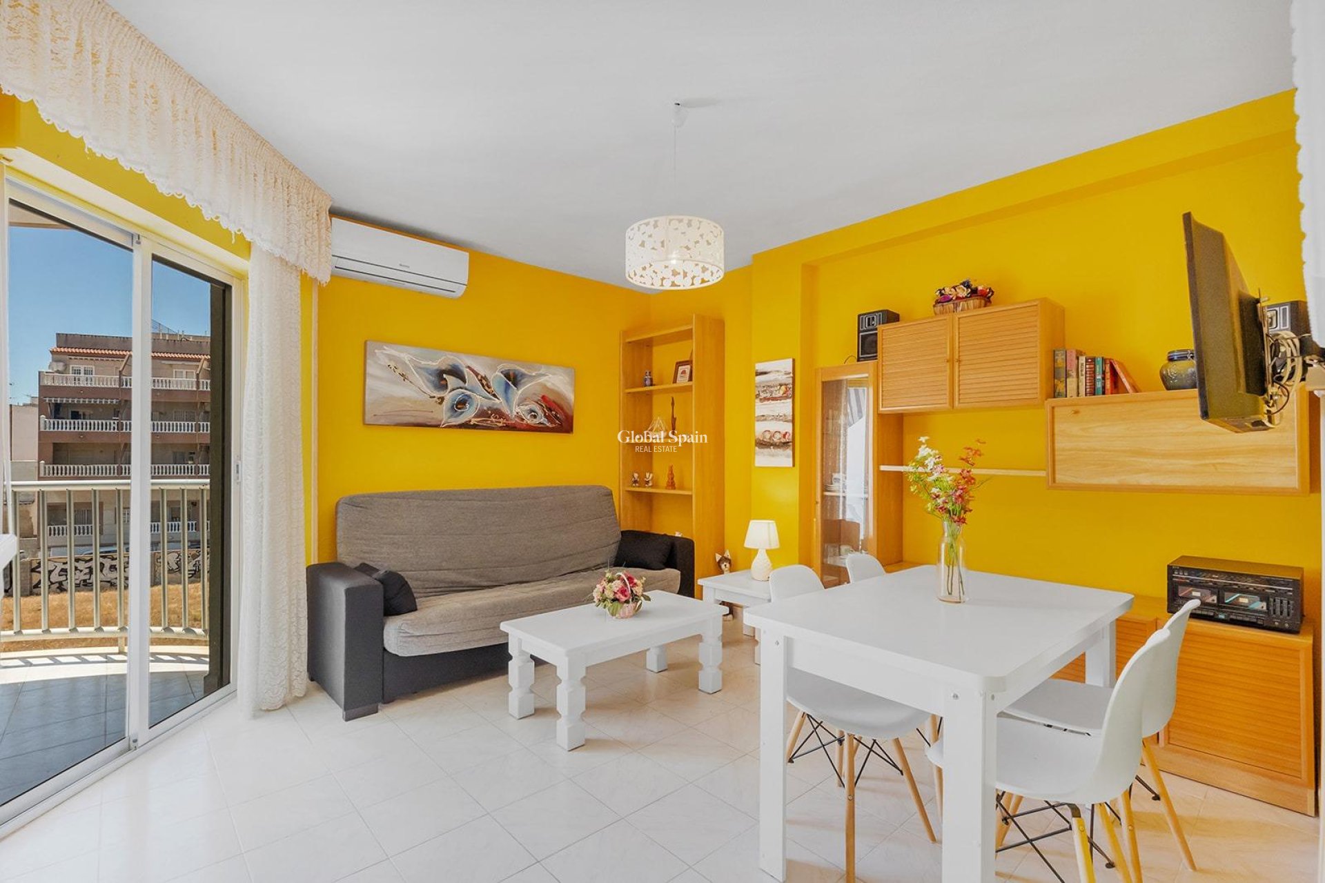 Venta - APARTAMENTO -
TORREVIEJA - La Mata pueblo