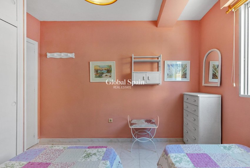 Venta - APARTAMENTO -
TORREVIEJA - La Mata pueblo