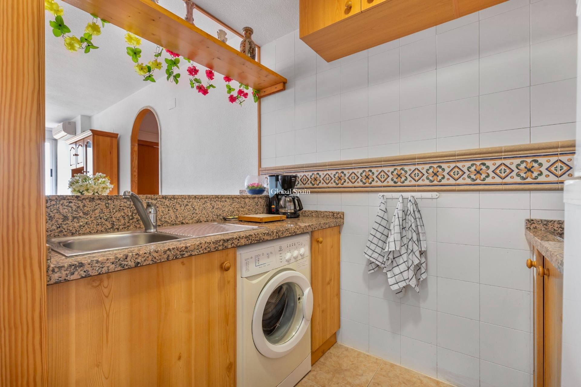 Venta - APARTAMENTO -
TORREVIEJA - La Mata pueblo