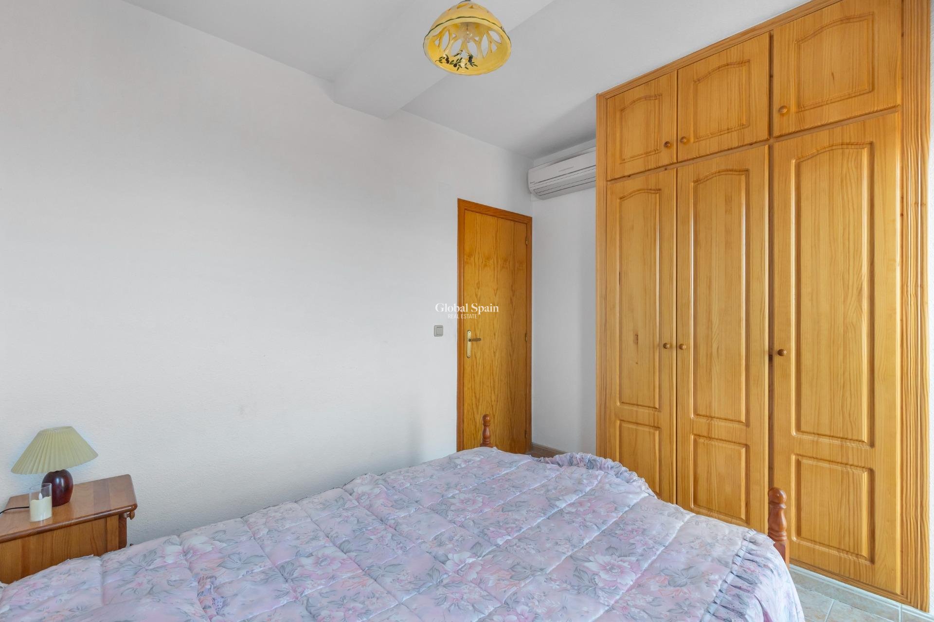 Venta - APARTAMENTO -
TORREVIEJA - La Mata pueblo