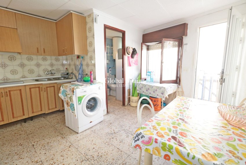 Venta - APARTAMENTO -
TORREVIEJA - La Mata pueblo