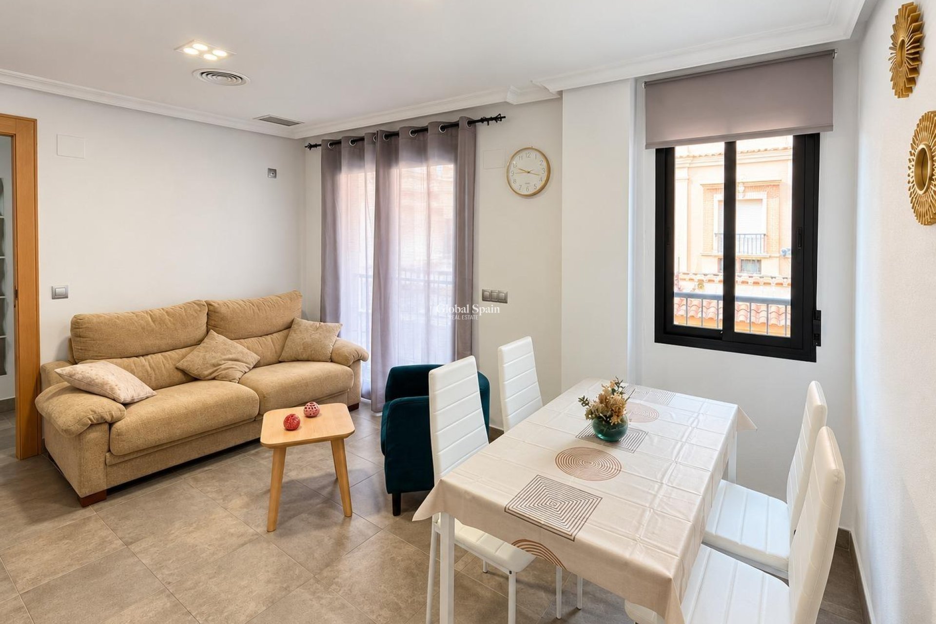 Venta - APARTAMENTO -
TORREVIEJA - La Mata pueblo