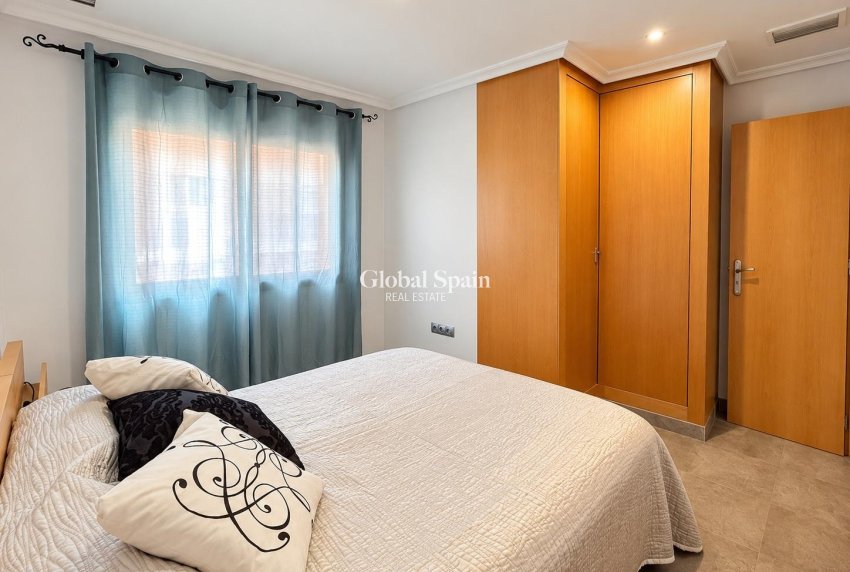 Venta - APARTAMENTO -
TORREVIEJA - La Mata pueblo