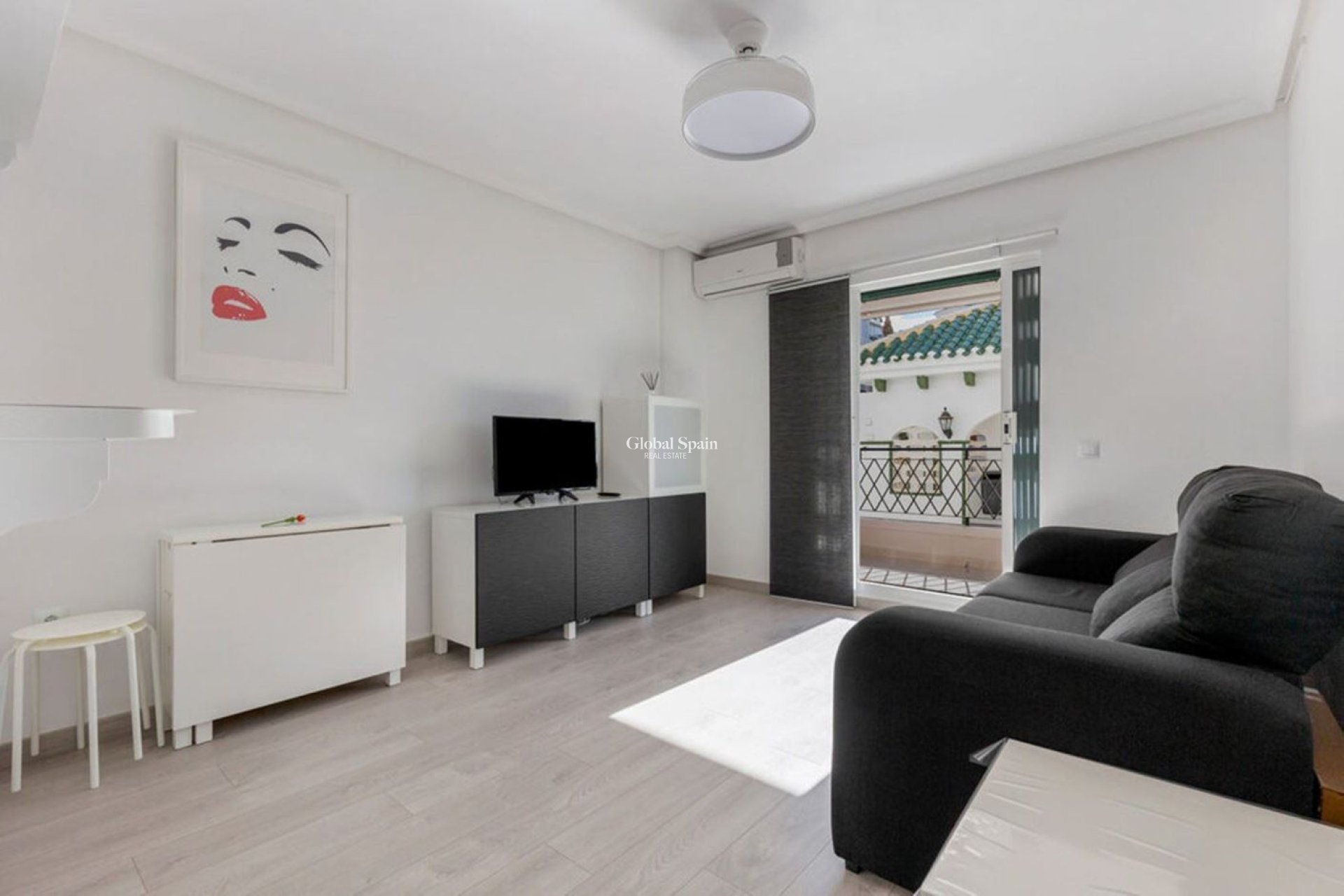 Venta - Apartamento -
TORREVIEJA - La Mata