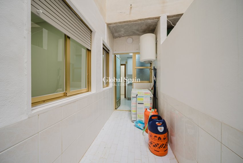 Venta - Apartamento -
TORREVIEJA - La Mata