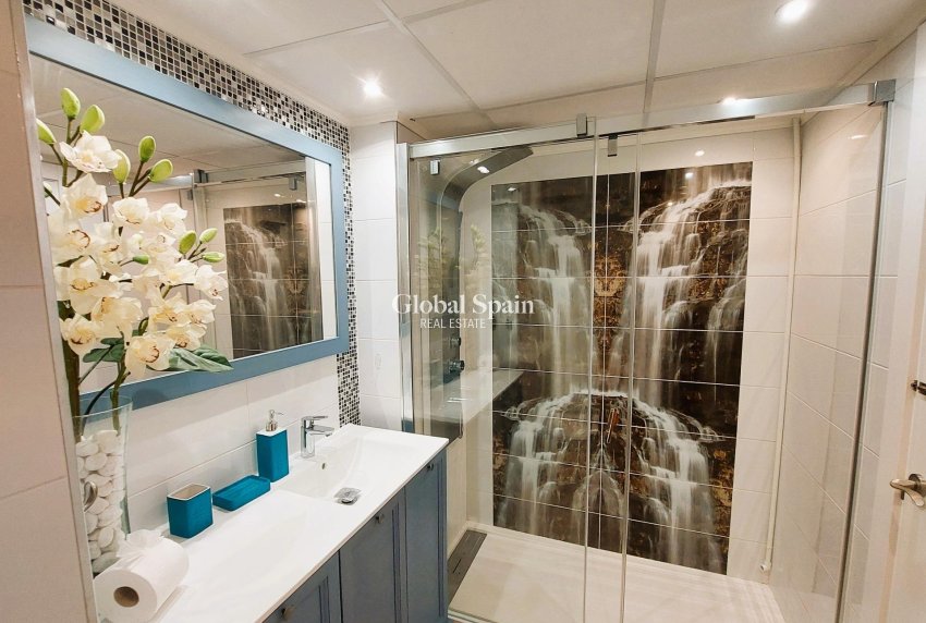 Venta - Apartamento -
TORREVIEJA - La Mata