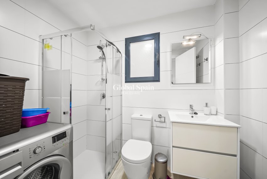 Venta - Apartamento -
TORREVIEJA - La Mata