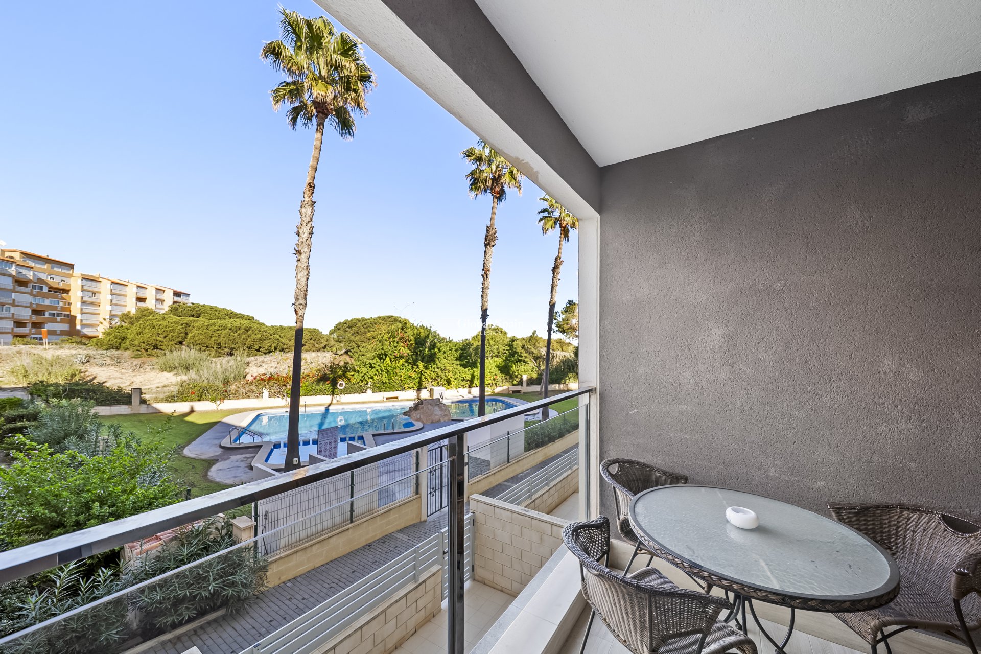 Venta - Apartamento -
TORREVIEJA - La Mata