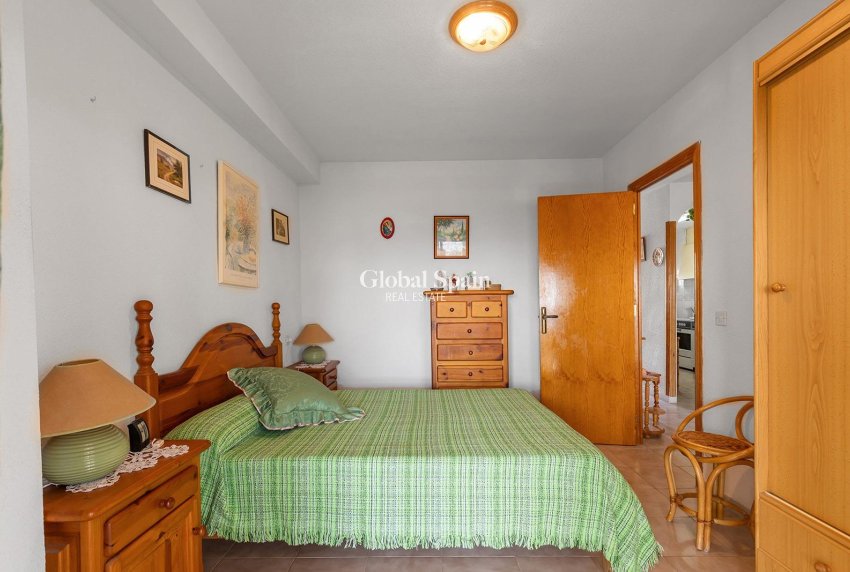 Venta - APARTAMENTO -
TORREVIEJA - La Mata