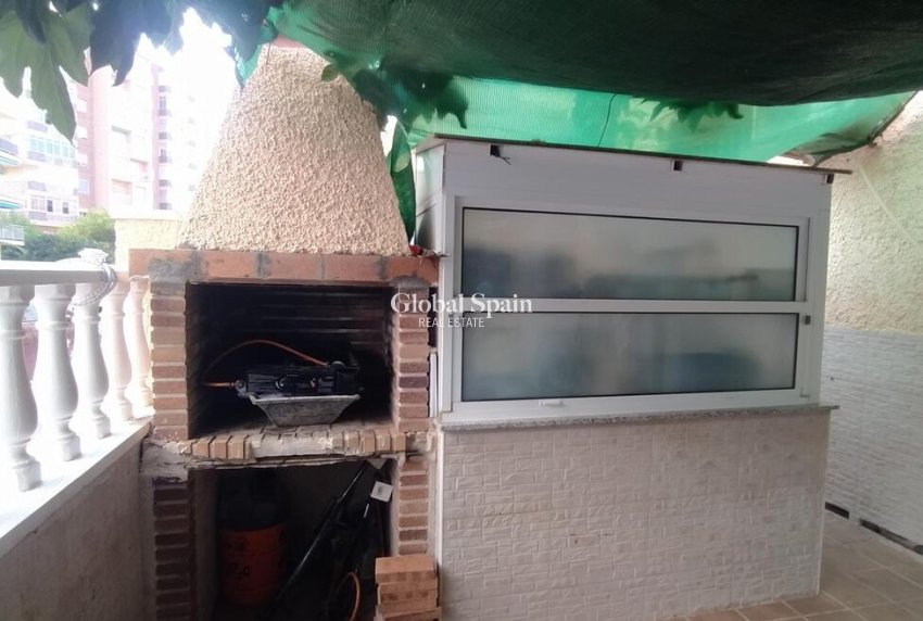 Venta - APARTAMENTO -
TORREVIEJA - La Mata