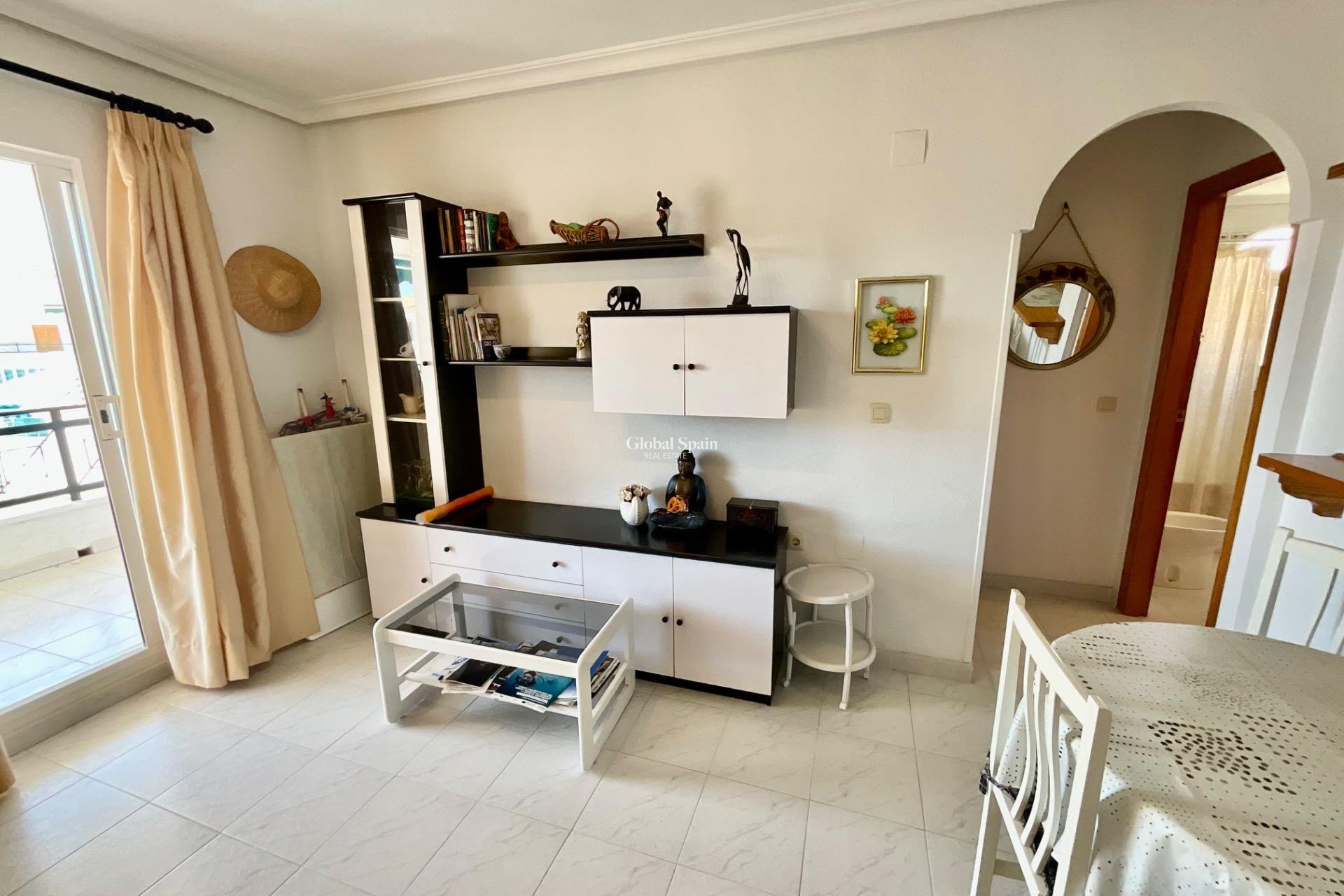 Venta - APARTAMENTO -
TORREVIEJA - La Mata