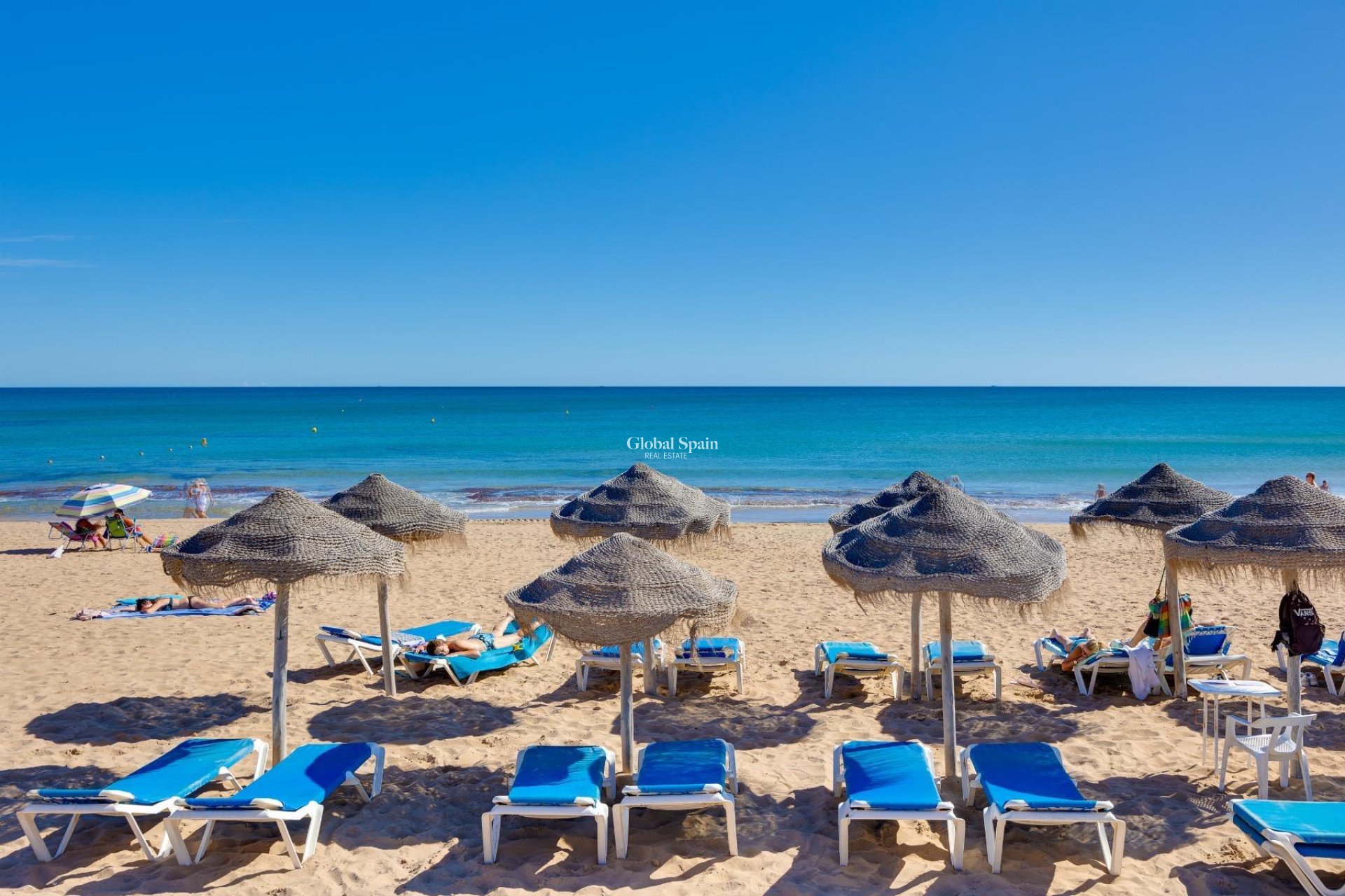 Venta - APARTAMENTO -
TORREVIEJA - La Mata