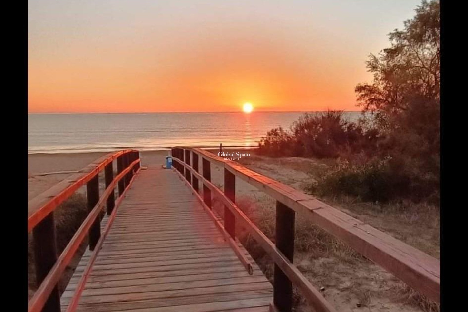 Venta - APARTAMENTO -
TORREVIEJA - La Mata