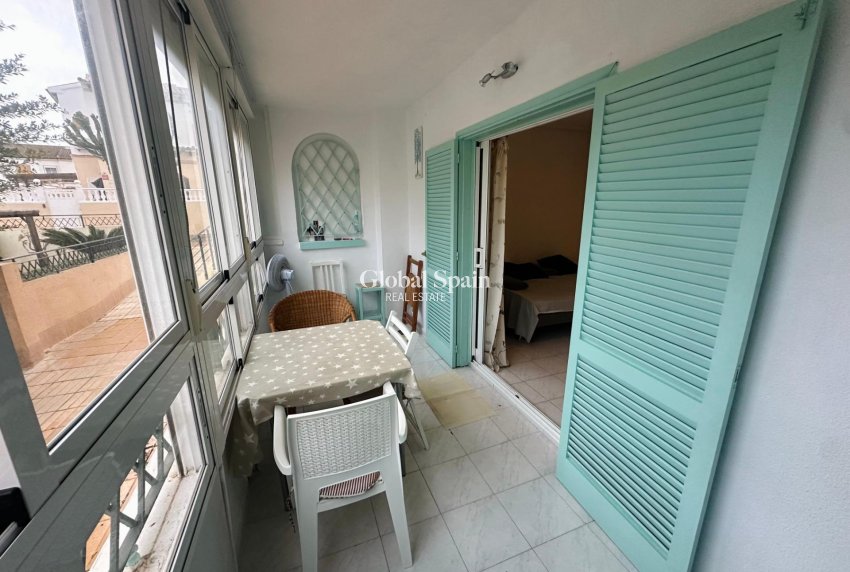 Venta - APARTAMENTO -
TORREVIEJA - La Mata