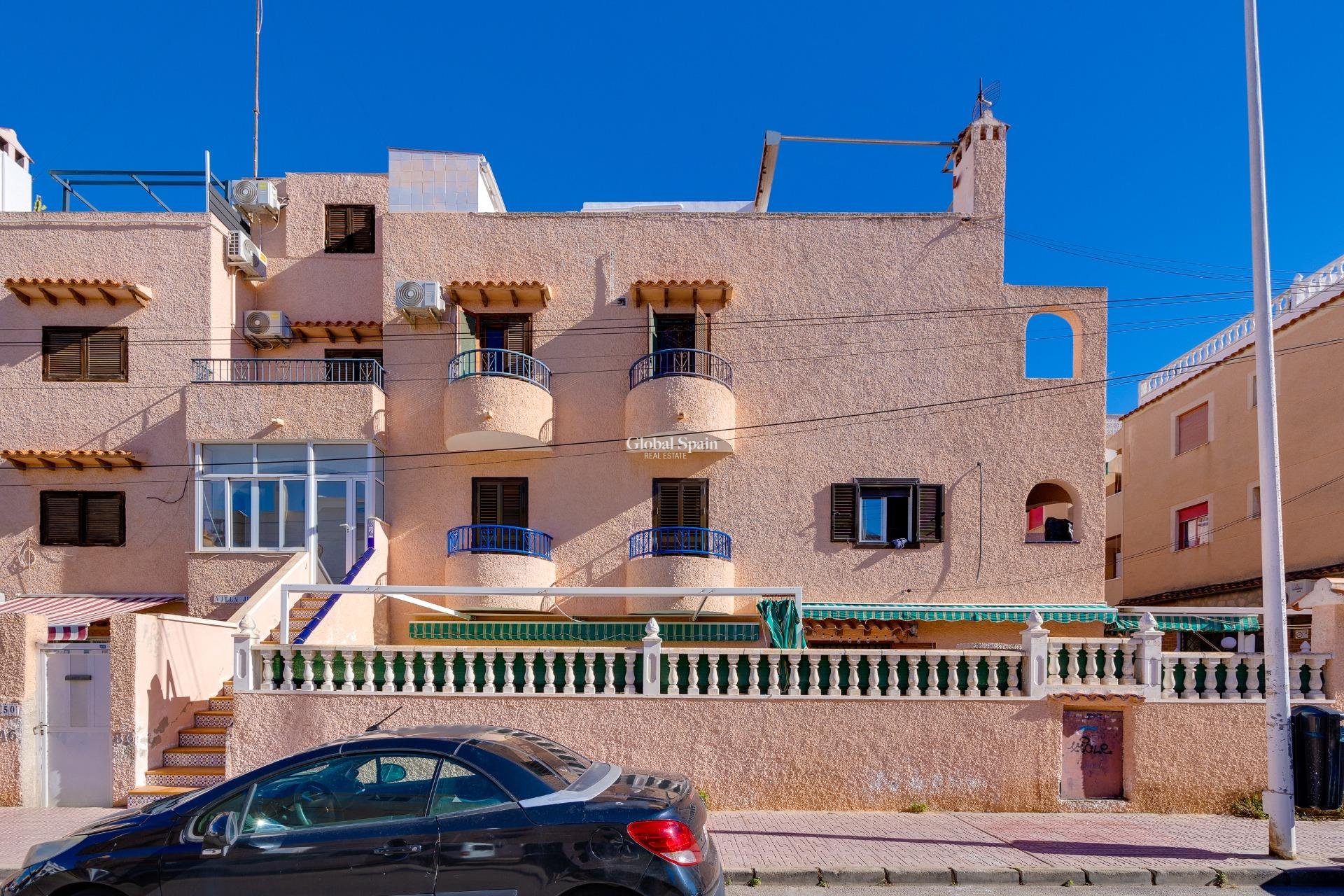 Venta - APARTAMENTO -
TORREVIEJA - La Mata