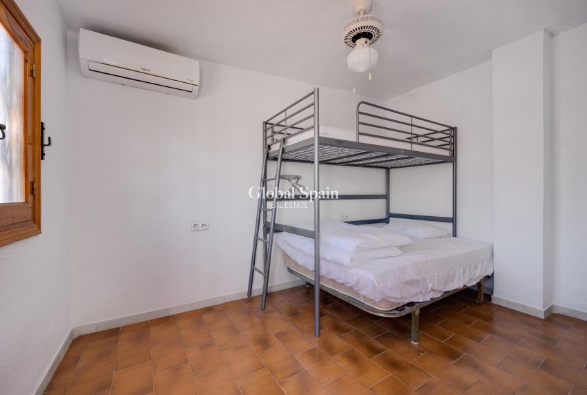 Venta - APARTAMENTO -
TORREVIEJA - La Mata