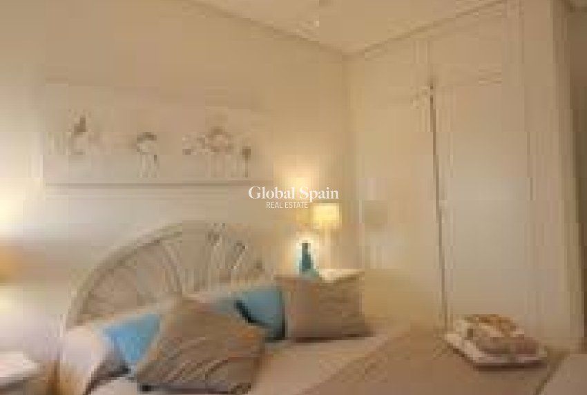 Venta - APARTAMENTO -
TORREVIEJA - La Mata