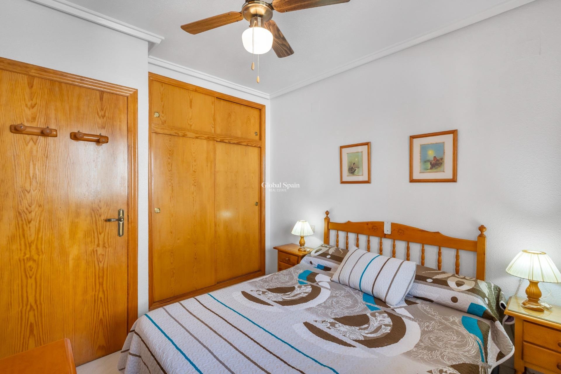 Venta - APARTAMENTO -
TORREVIEJA - La Mata
