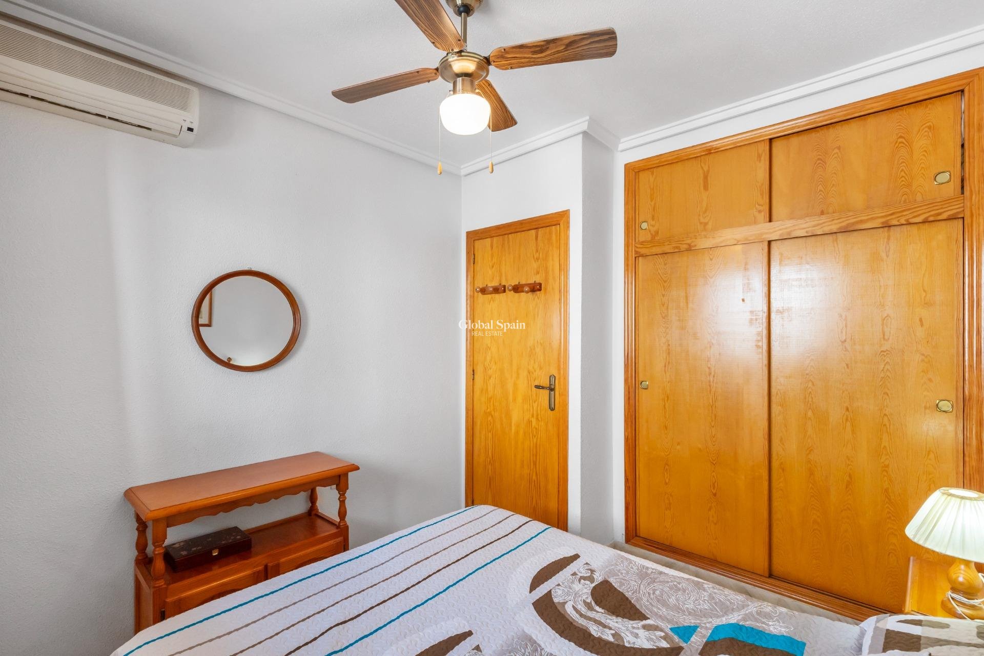 Venta - APARTAMENTO -
TORREVIEJA - La Mata