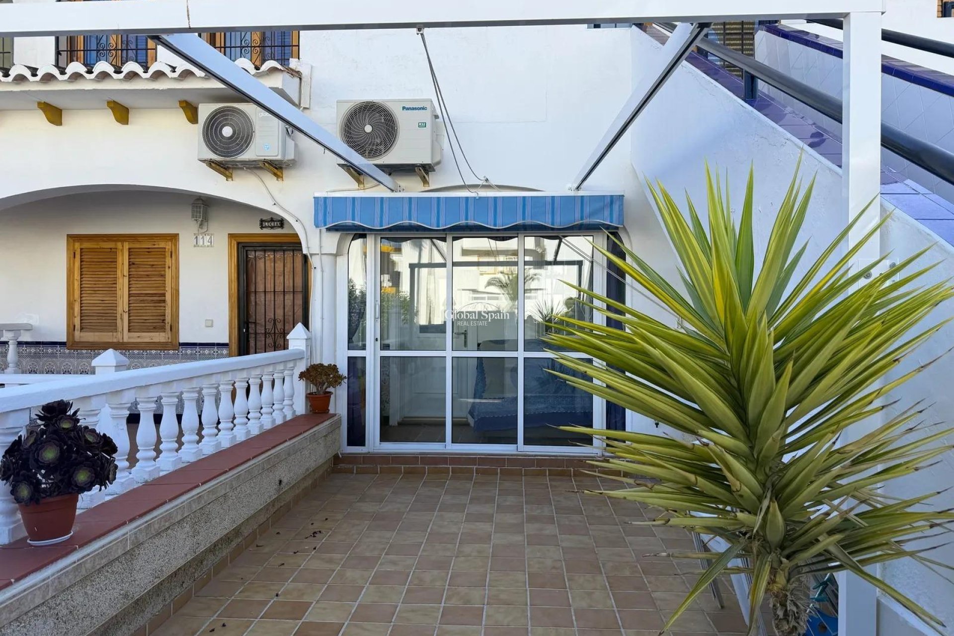 Venta - APARTAMENTO -
TORREVIEJA - La Mata