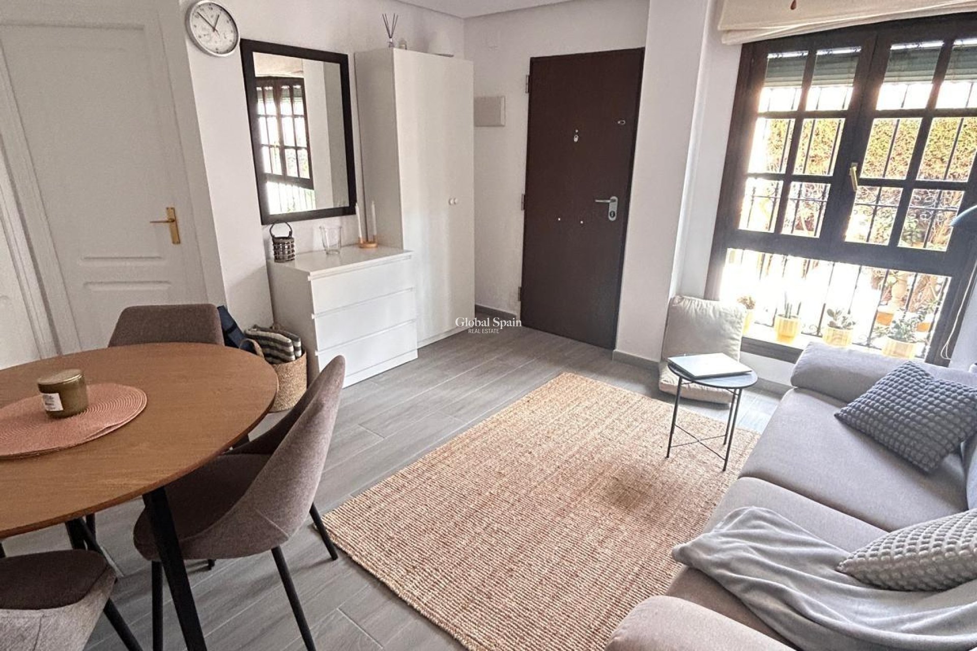 Venta - APARTAMENTO -
TORREVIEJA - La Mata