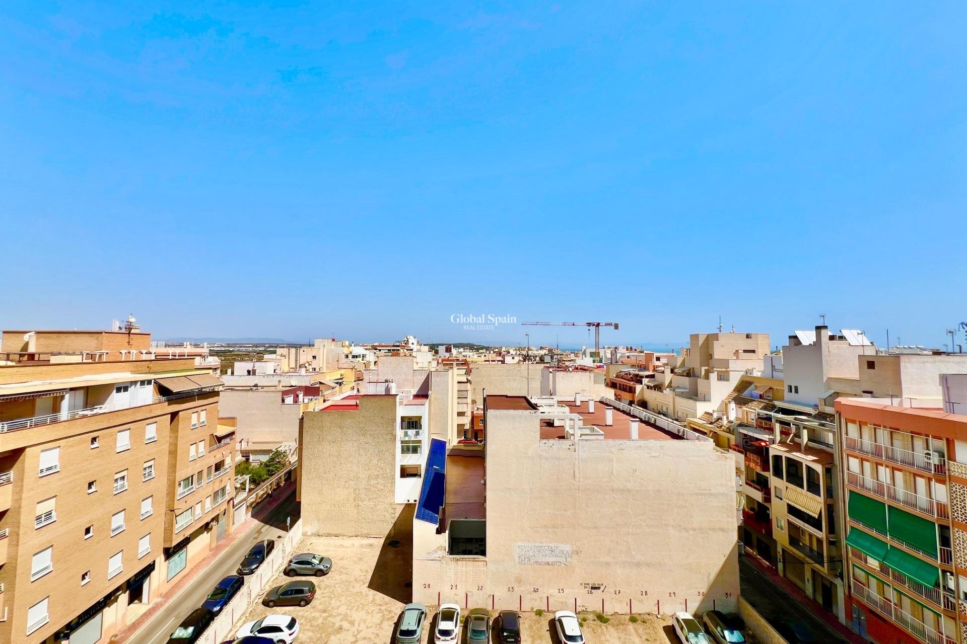 Venta - APARTAMENTO -
TORREVIEJA - La Mata
