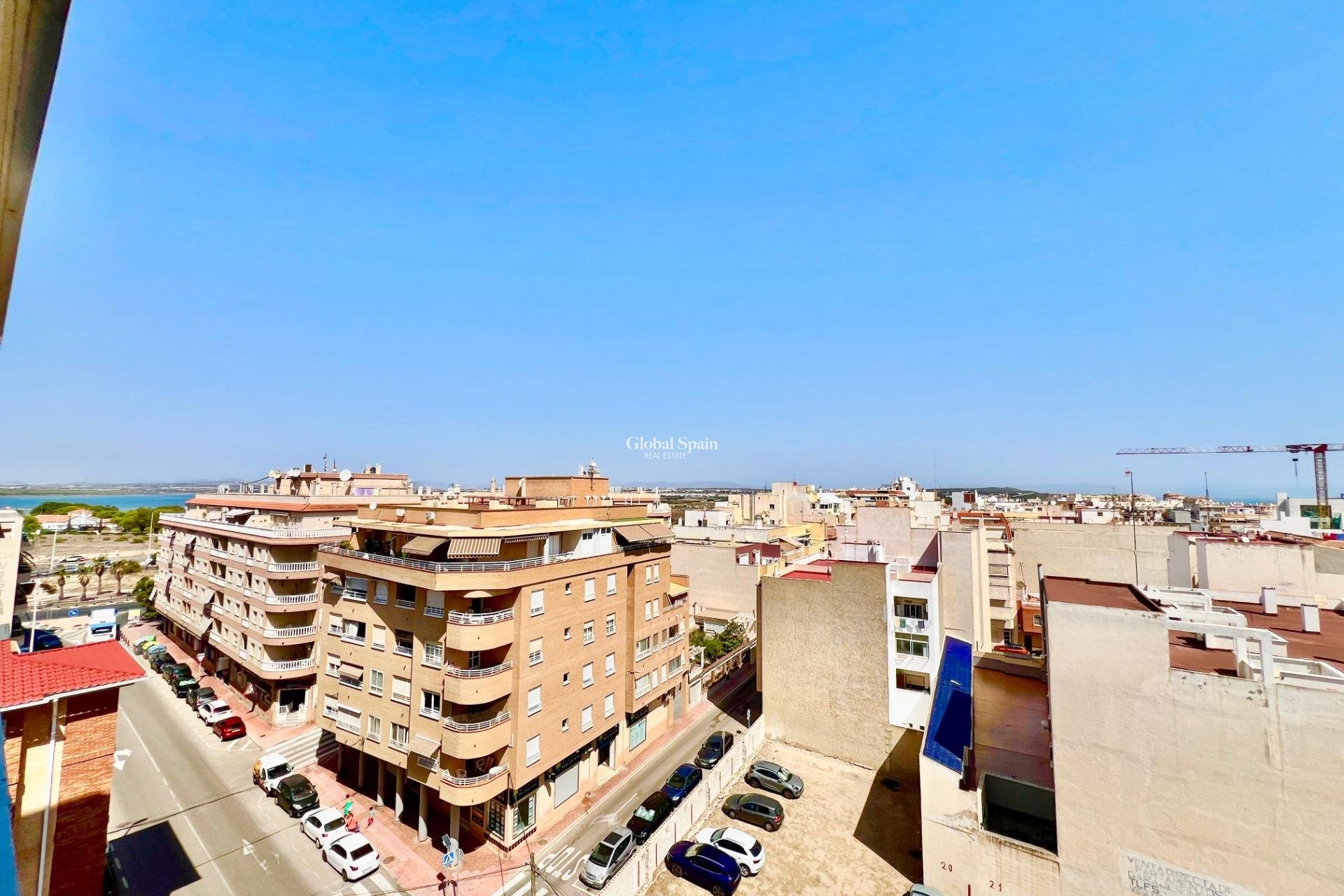 Venta - APARTAMENTO -
TORREVIEJA - La Mata