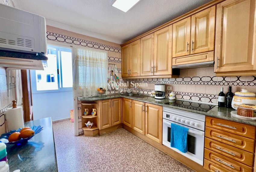 Venta - APARTAMENTO -
TORREVIEJA - La Mata