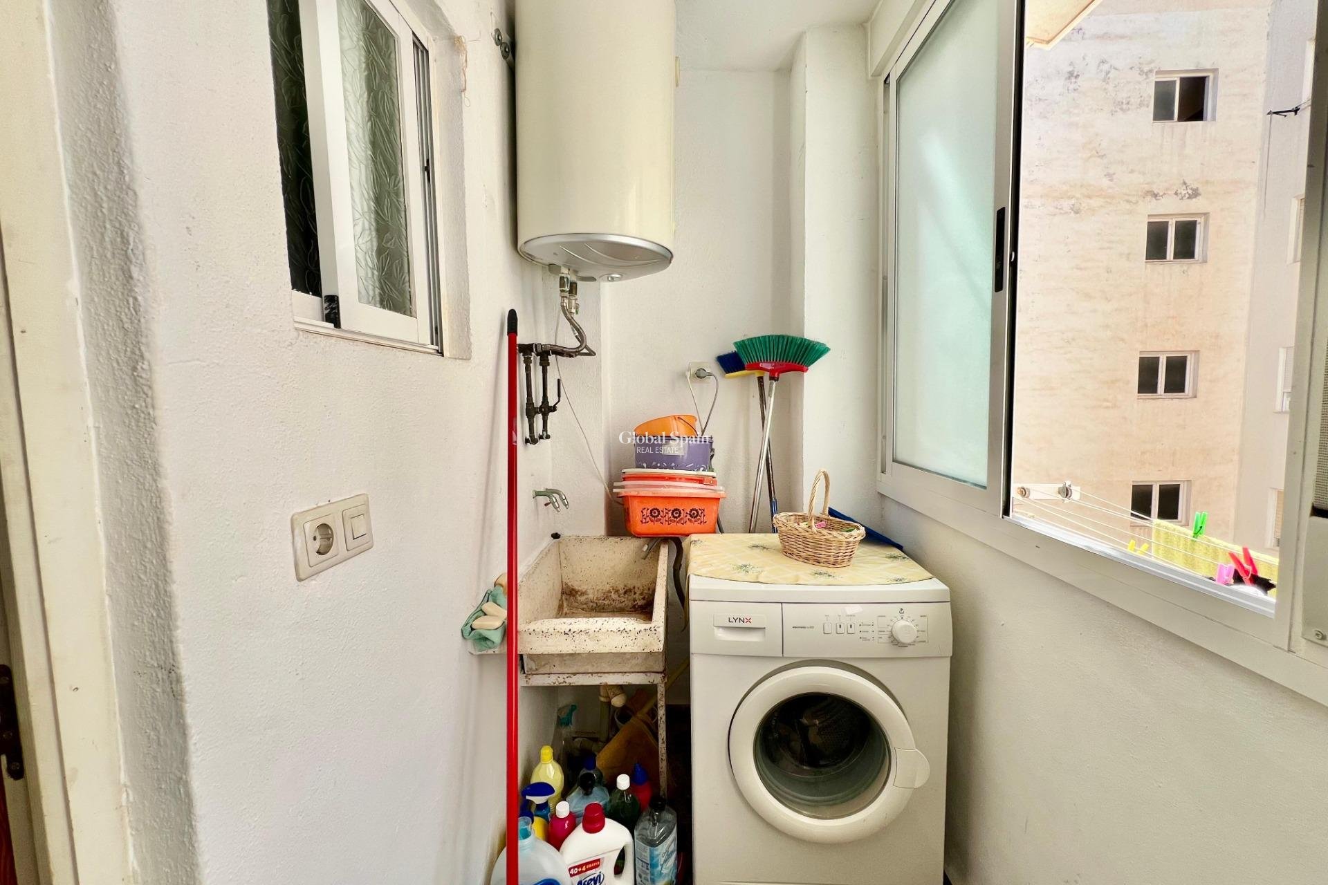 Venta - APARTAMENTO -
TORREVIEJA - La Mata