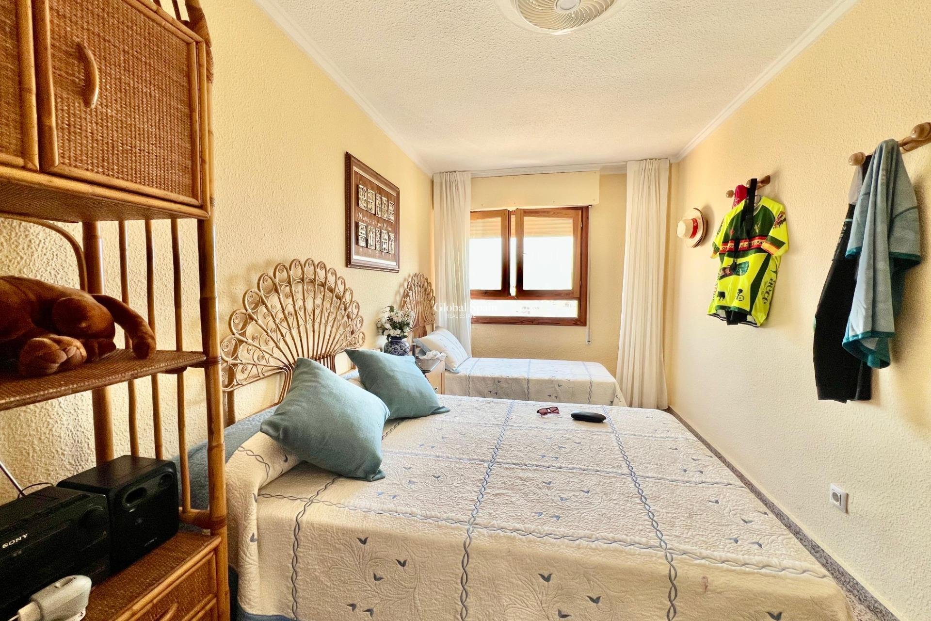 Venta - APARTAMENTO -
TORREVIEJA - La Mata