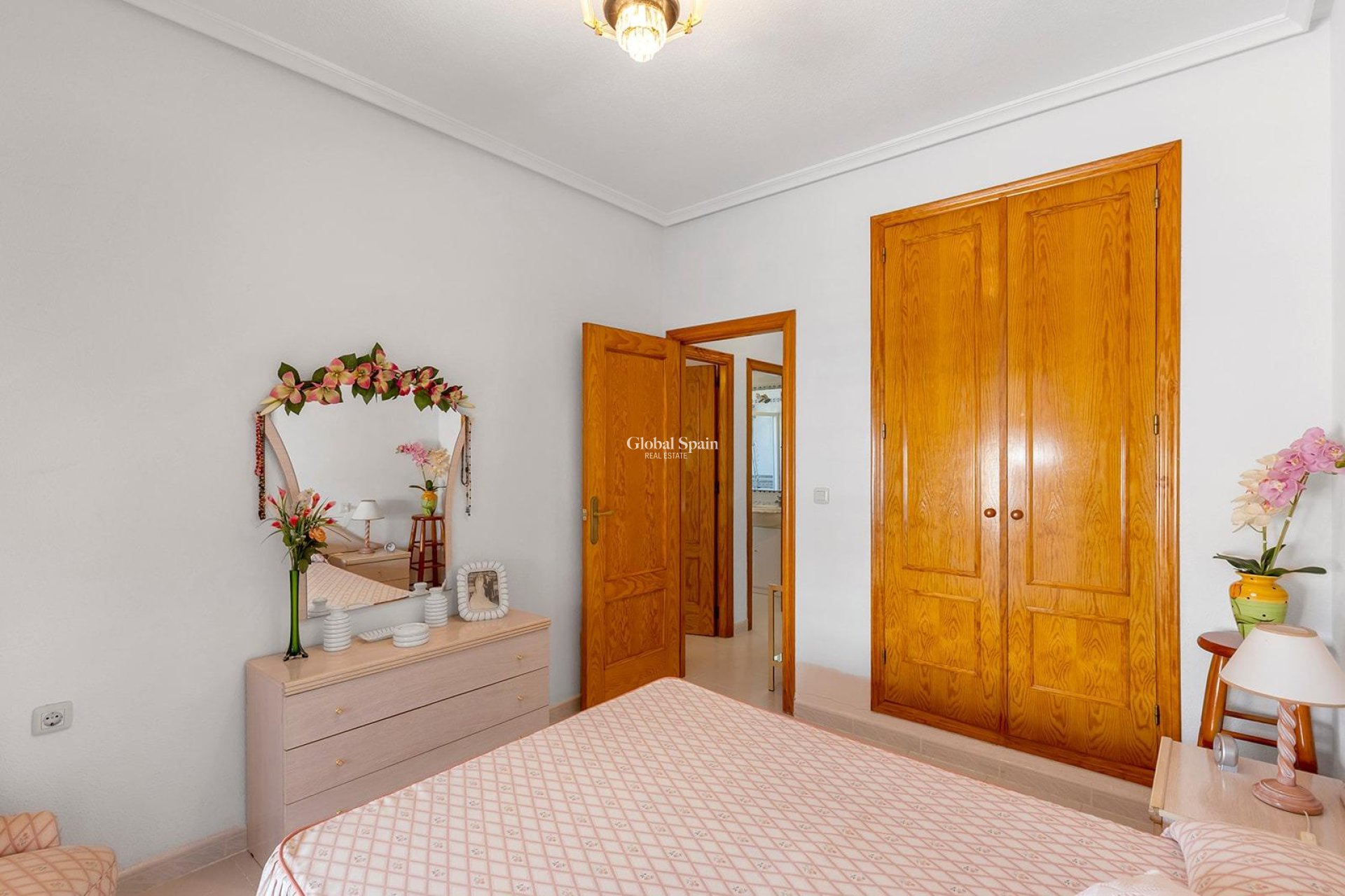Venta - APARTAMENTO -
TORREVIEJA - La Mata