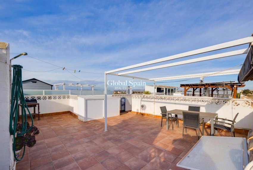Venta - APARTAMENTO -
TORREVIEJA - La Siesta - El Salado - Torreta