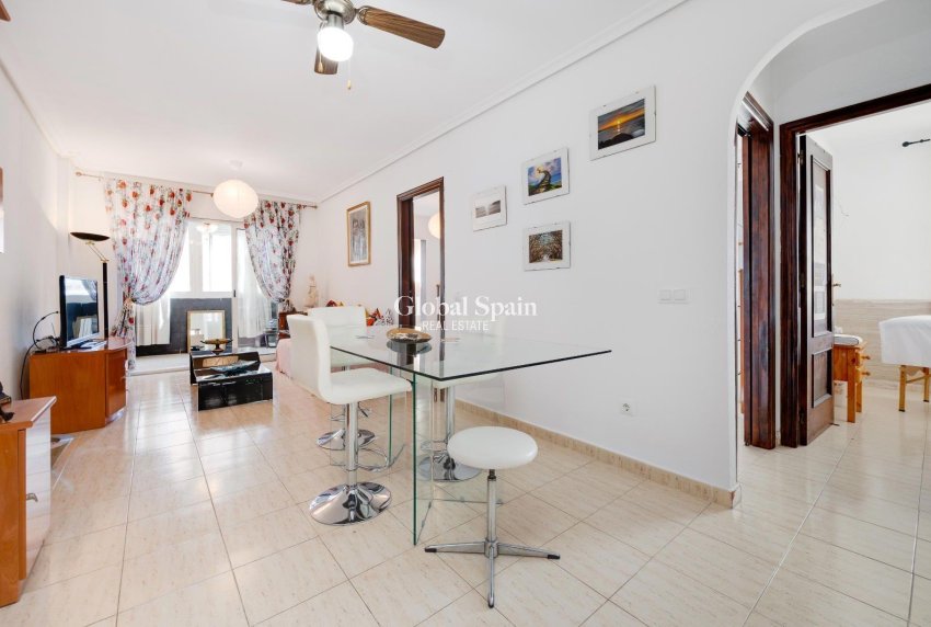 Venta - APARTAMENTO -
TORREVIEJA - La Siesta - El Salado - Torreta