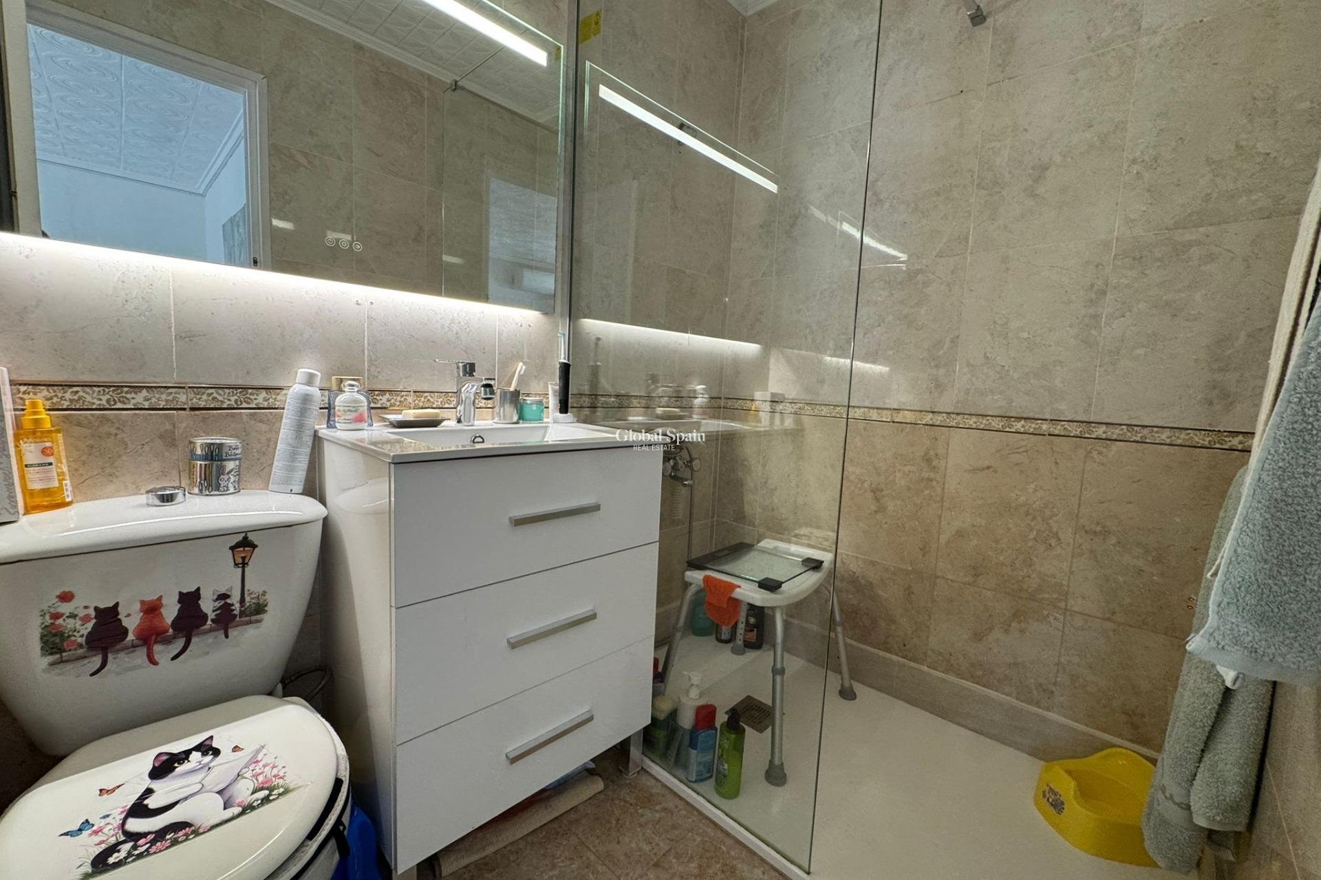 Venta - APARTAMENTO -
TORREVIEJA - La Siesta - El Salado - Torreta