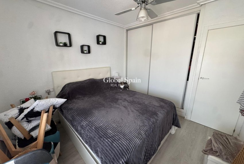 Venta - APARTAMENTO -
TORREVIEJA - La Siesta - El Salado - Torreta