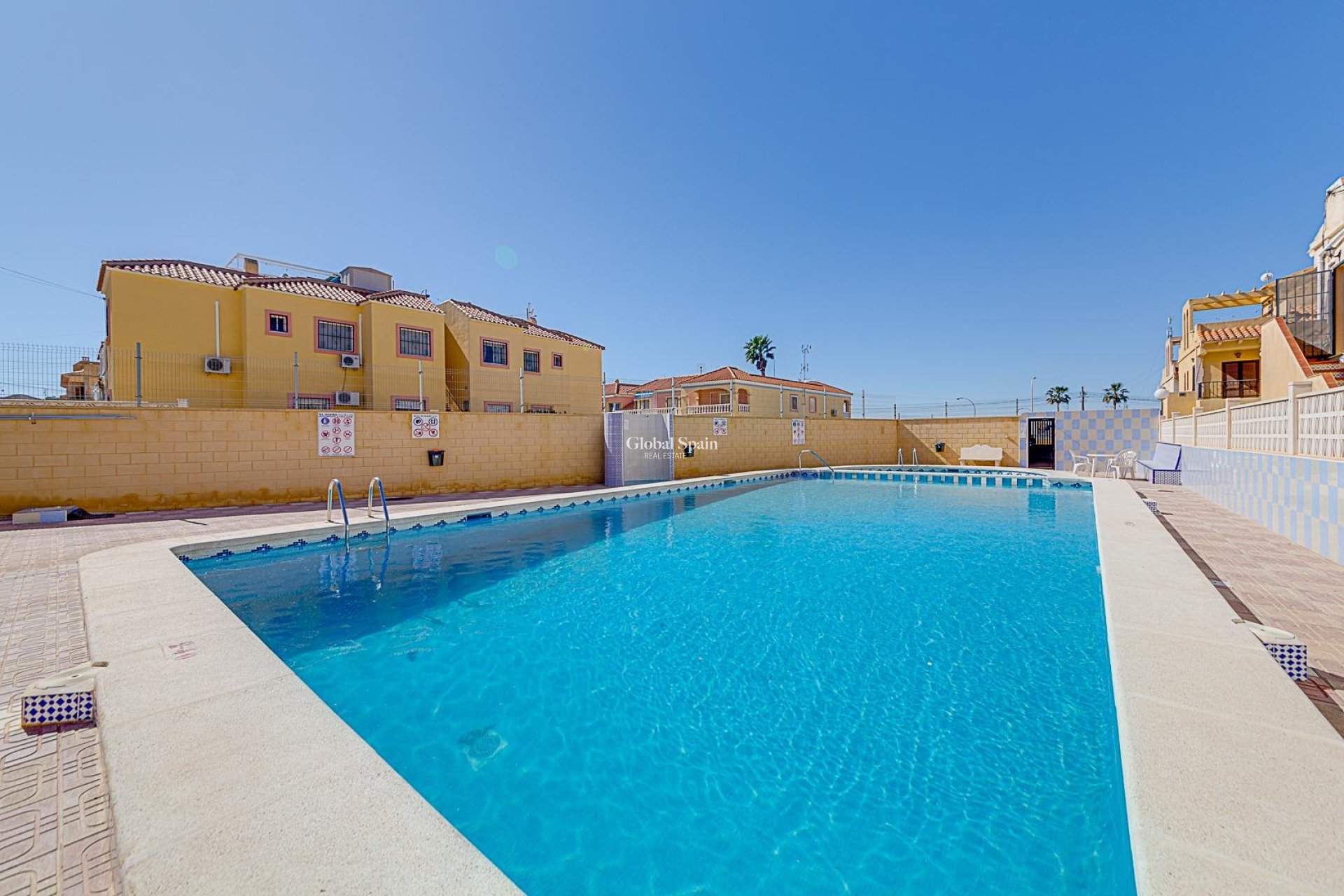 Venta - APARTAMENTO -
TORREVIEJA - La Siesta - El Salado - Torreta