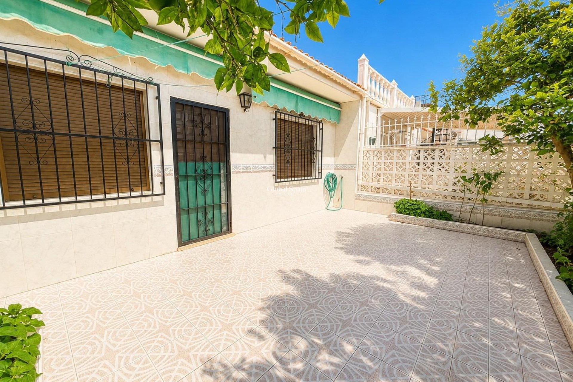 Venta - APARTAMENTO -
TORREVIEJA - La Siesta - El Salado - Torreta