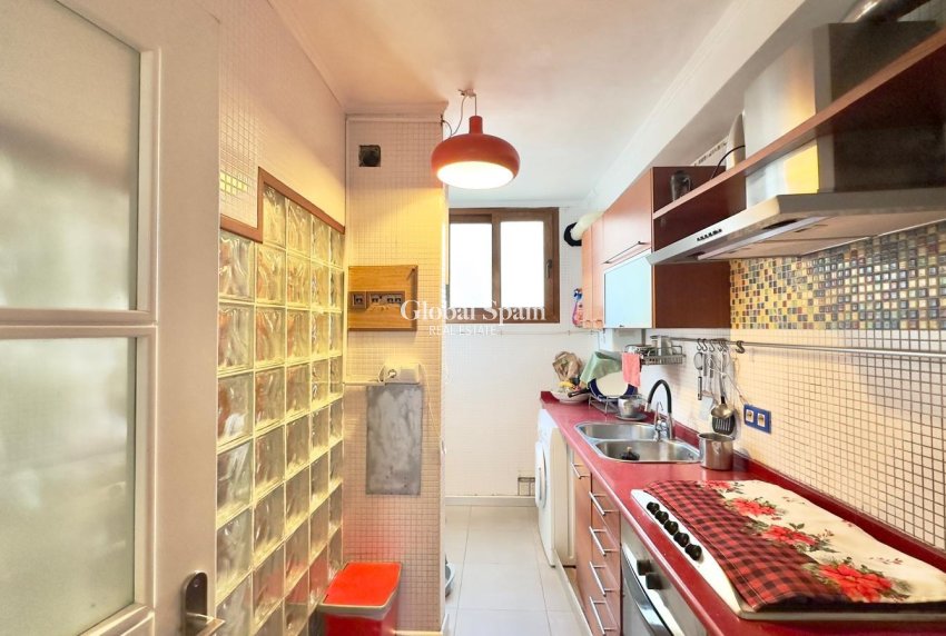 Venta - APARTAMENTO -
TORREVIEJA - La Veleta